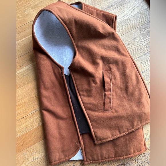 Homemade felt vest long - Picture 3 of 4